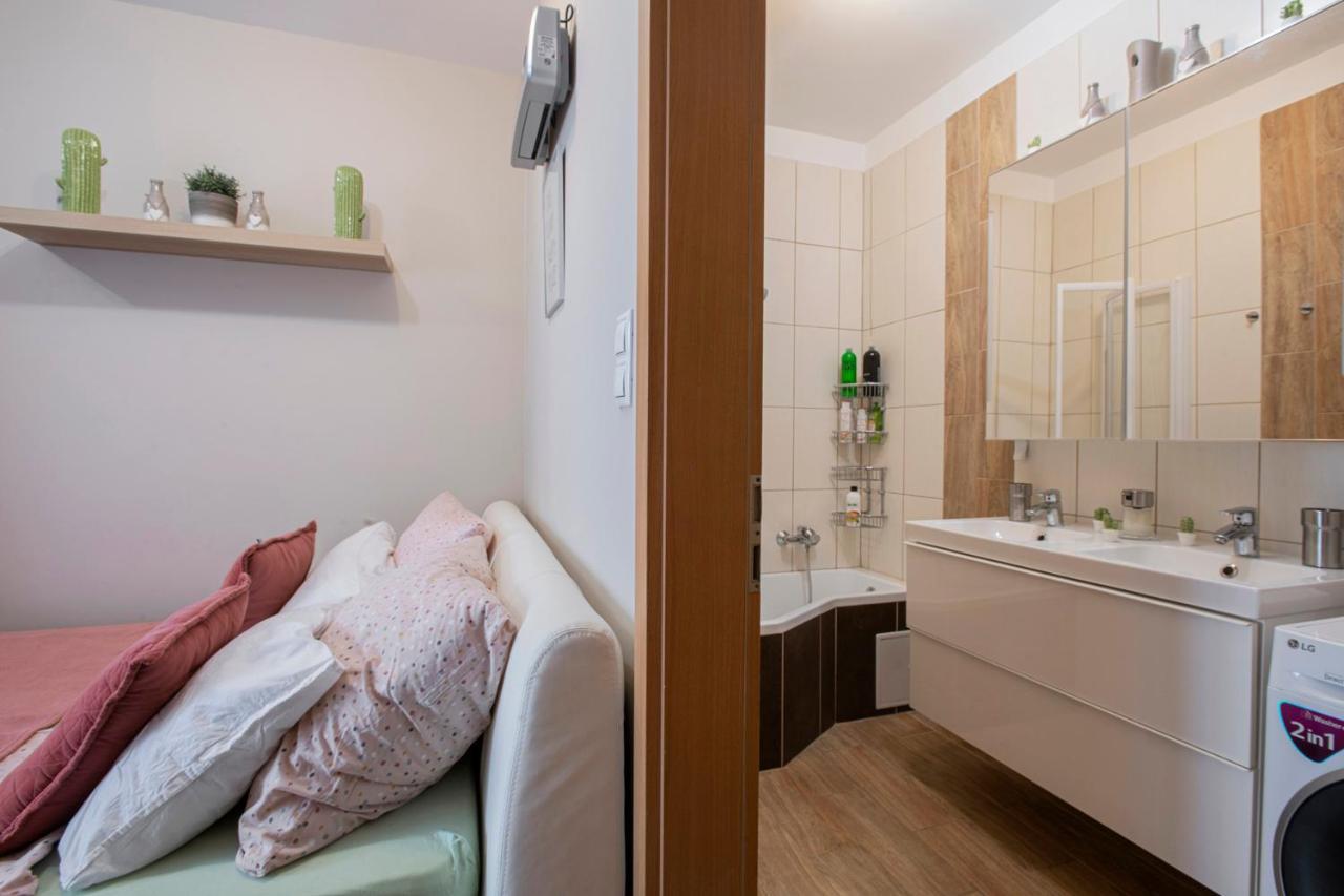 Apartment Real *