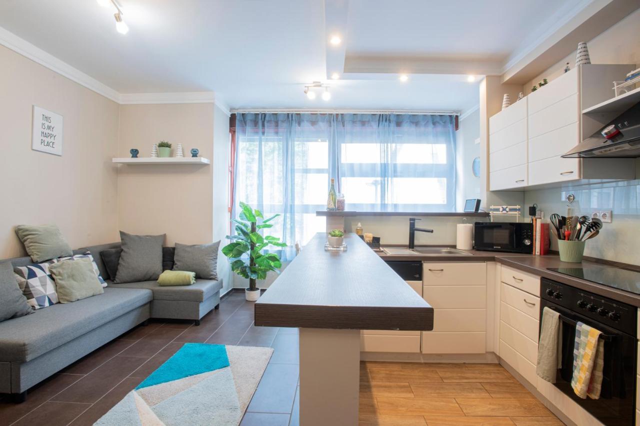 Apartment Real